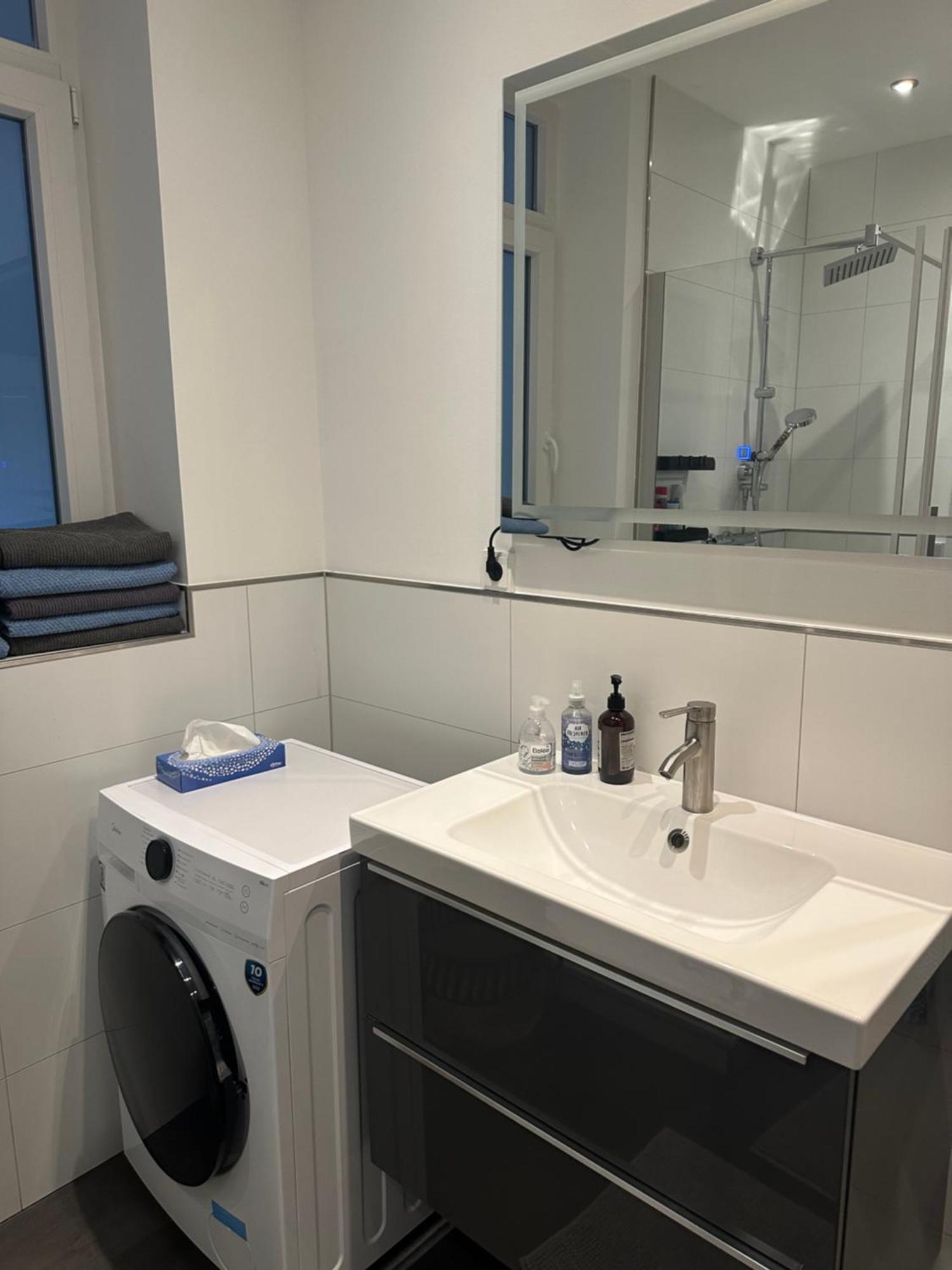 Luxurioese 2,5 Zimmer Oase Komplett Ausgestattet In Top Lage エッセン エクステリア 写真